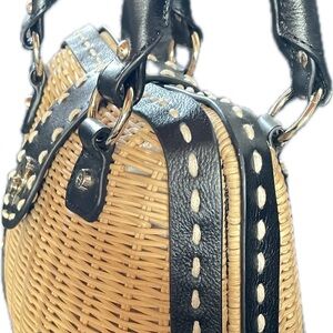 Vintage Etienne Aigner Black and Tan Woven Satchel